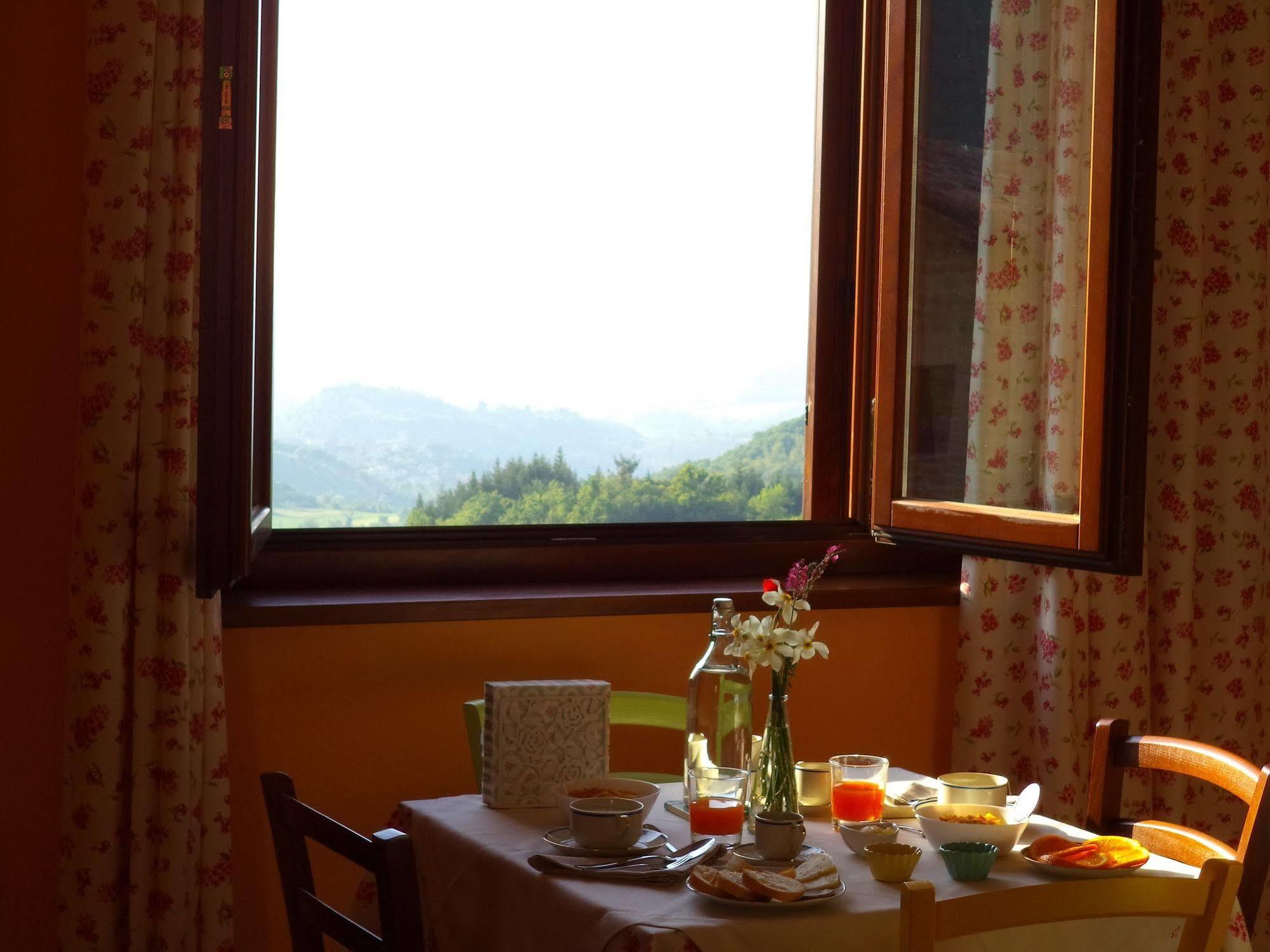 Alba Dei Due Soli B&B Nocera Umbra Bagian luar foto